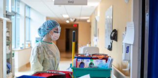 SE NECESITA MUCAMAS/OS PARA LIMPIEZA EN CLÍNICA PRIVADA CON TURNOS ROTATIVOS muacama mucamo para limpieza de hospital cleaning staff both sexes for hospital