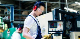SE SOLICITA OPERARIOS DE PRODUCCIÓN CON O SIN EXPERIENCIA, TURNOS ROTATIVOS JORNADA MEDIO TIEMPO operarios de produccion production operators operarios con o sin experiencia empleo sin experiencia