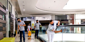 SOLICITAMOS TRABAJADORES DE LIMPIEZA PART TIME, DE LUNES A VIERNES 6:00 PM A 10:00 PM. Trabajadores de limpieza personal femenino y masculino Male and female personal cleaners