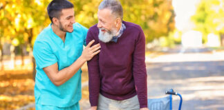 SE SOLICITAN CUIDADORAS/ES DE ADULTOS MAYORES PARA RESIDENCIA, NO SE REQUIERE EXPERIENCIA cuidadoras cuidadores de mayores home care home caregiver cuidadores domiciliarios