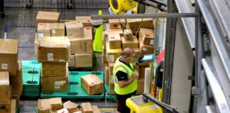SE BUSCA AYUDANTES DE CARGA Y DESCARGA (CON O SIN EXPERIENCIA), FULL TIME 5 DÍAS A LA SEMANA Ayudantes de carga y descarga lobor general general lobor loading and unloading workers
