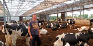 SE SOLICITAN TRABAJADORES PARA GRANJA LECHERA (CON O SIN EXPERIENCIA), TIEMPO COMPLETO Trabajador para finca ganadera finca lechera ganado vacuno Trabajador de Rancho Ranch Worker Peon de Grannja Farm Hand