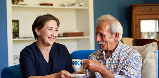 SE NECESITA CUIDADOR/A (CON O SIN EXPERIENCIA) 6 HORAS DIARIAS, TRABAJO A TURNOS. INCORPORACIÓN INMEDIATA cuidadora de adultos mayores cuidadora externa cuidadora por horas home care