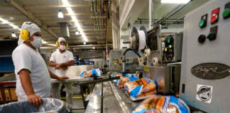 SE SOLICITA EMPAQUETADORES/AS PARA PANADERÍA (CON O SIN EXPERIENCIA), 2 VACANTES. BUEN PAGO POR HORA Empaquetadores/as Para Panadería packagers for bakery