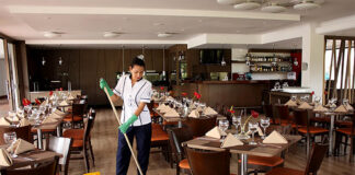 SE NECESITA OPERARIA/O PARA LIMPIEZA DE RESTAURANTE (MEDIA JORNADA), TURNO MAÑANA. POCA EXPERIENCIA Operaria/o Para Limpieza De Restaurante operators cleaning in restaurant