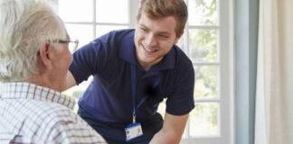 SE SOLICITA PERSONAL PARA ATENCIÓN DE ADULTOS MAYORES (HOMBRE O MUJER), NO SE REQUIERE EXPERIENCIA Personal Para Atención De Adultos Mayores staff for older adults