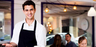 SE SOLICITAN CAMAREROS/AS FINES DE SEMANA PARA RESTAURANTE DE HOTEL (MÍNIMA EXPERIENCIA), SALARIO SEGÚN CONVENIO Camareros/as waiters