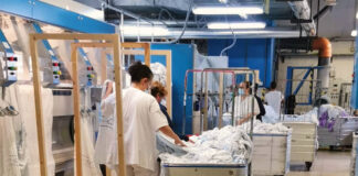 SE NECESITA AYUDANTE DE LAVANDERÍA (HOMBRES Y MUJERES), PART TIME. EXCELENTES CONDICIONES LABORALES Ayudante De Lavandería laundry helper