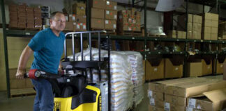 SE SOLICITA PERSONAL DE ALMACÉN PARA SORTEO, REEMPAQUE Y LIMPIEZA DE PRODUCTOS (HOMBRES Y MUJERES), CONTRATACIÓN INMEDIATA Personal De Almacén warehouse staff