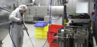 SE PRECISAN 8 OPERARIOS/AS DE LIMPIEZA INDUSTRIAL (CON O SIN EXPERIENCIA), TIEMPO PARCIAL. TRABAJO TEMPORAL Operarios/as De Limpieza Industrial cleaning industrial operator