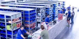 SE NECESITA CAJERO/A PARA TIENDA FERRETERA (POCA EXPERIENCIA), INCORPORACIÓN INMEDIATA. BUEN SUELDO Cajero/a Para Tienda Ferretera Cashier for Hardware Store