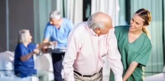 SE SOLICITAN CUIDADORES/AS DE ADULTOS MAYORES (NO SE NECESITA EXPERIENCIA; ENTRENAMIENTO INCLUIDO), BUEN PAGO POR HORA Cuidadores/as caregivers