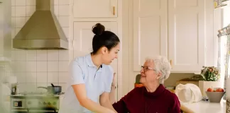 SE REQUIERE CUIDADOR/A CON O SIN EXPERIENCIA (8 A 15 HORAS SEMANALES), EXCELENTE PAGO POR HORA Cuidador/a caregiver