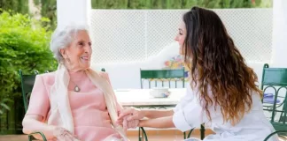 SE NECESITA CUIDADOR/A PARA ASISTENCIA FINES DE SEMANA (PART TIME), EXCELENTE PAGO POR HORA Cuidador/a caregivers
