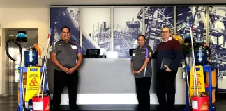 SE SOLICITAN LIMPIADORES/AS CON O SIN EXPERIENCIA (SE ENTRENARÁ), HORARIO FLEXIBLE. EXCELENTE PAGO POR HORA Limpiadores/as cleaners