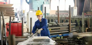 SE SOLICITA OPERARIO/A DE PRODUCCIÓN, CORTE Y EMBALAJE (CON O SIN EXPERIENCIA), SALARIO SEGÚN CONVENIO Operario/a De Producción, Corte y Embalaje Production, Cutting and Packaging Operator