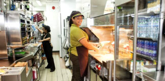 SE SOLICITA COCINERO(A) PARA RESTAURANTE DE COMIDA RÁPIDA (MÍNIMA EXPERIENCIA), A PARTIR DE 20 AÑOS. BUEN SUELDO Cocinero(a) cook