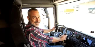 SE BUSCA CONDUCTOR DE ENTREGA PARA EMPRESA EMBOTELLADORA DE RENOMBRE INTERNACIONAL, BUENA REMUNERACIÓN Y BENEFICIOS Conductor De Entrega Para Empresa Embotelladora Delivery Driver for Bottling Company