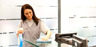 SE SOLICITA AUXILIAR DE LIMPIEZA PARA CENTRO OFTALMOLÓGICO (POCA EXPERIENCIA), 5 DÍAS A LA SEMANA. EXCELENTE SUELDO Auxiliar De Limpieza Centro Oftalmológico limpieza de consultorios medicos Cleaning Assistant Ophthalmology Center cleaning medical offices