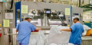 SE BUSCA AUXILIAR DE LAVANDERÍA CON O SIN EXPERIENCIA (HOMBRE O MUJER), TIEMPO PARCIAL. PAGO INICIAL $19.39 POR HORA Auxiliar de Lavandería personal Empleo sin Experiencia en Canadá Empleo en Ontario Personal Para Lavanderia Laundry Assistant Jobs without Experience in Canada Jobs in Ontario Laundry Staff