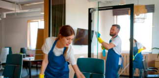 SE BUSCAN LIMPIADORES/AS (CON O SIN EXPERIENCIA, SE ENTRENARÁ), TIEMPO COMPLETO. SALARIO $2880/ MES + ALOJAMIENTO Y COMIDAS Limpiadores en Canadá Surrey Columbia Británica, Empleo sin experiencia Cleaners in Canada Surrey British Columbia, Jobs without experience