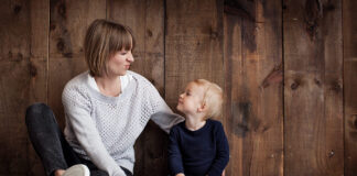 SE SOLICITA NIÑERA CON O SIN EXPERIENCIA DE LUNES A VIERNES (CUIDADO DE NIÑO DE 4 AÑOS), TURNO TARDE/NOCHE. BUEN PAGO POR HORA Niñera Empleo de Niñera sin experiencia Empleo en La Plata Nanny Nanny job without experience Babysitter Kindermädchen Tata