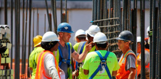 SE NECESITA PEÓN Y AYUDANTE DE CONSTRUCCIÓN (NO SE REQUIERE EXPERIENCIA), SE CAPACITARÁ. BUENA REMUNERACIÓN Y BENEFICIOS Peón y Ayudante De Construcción Empleo de Construcción sin experiencia Construction Laborer and Assistant Construction Job without experience