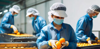 SE SOLICITAN TRABAJADORES DE PRODUCCIÓN (HOMBRES Y MUJERES), PARA PLANTA PROCESADORA DE FRUTAS Y VERDURAS. PAGO $22,57 POR HORA + BENEFICIOS Trabajadores de Producción Planta Procesadora de Frutas y Verduras empleo de Producción en Canadá Production Workers Produktionsarbeiter Addetti alla produzione