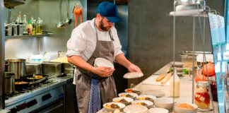 SE SOLICITAN COCINEROS/AS (2 VACANTES), INGRESO INMEDIATO. CONTRATO TEMPORAL, BUEN SALARIO Cocineros Empleo en Salamanca empleo en España Cooks chef jobs in Spain Köche Kochjobs in Spanien Cuochi lavori chef in Spagna