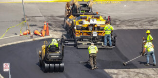 SE NECESITAN OBREROS DE LA CONSTRUCCIÓN PARA EQUIPO DE PAVIMENTACIÓN (CON O SIN EXPERIENCIA), EXCELENTE PAGO Y BENEFICIOS Obreros de la Construcción Para Equipo de Pavimentación en USA construction jobs without experience Highway Construction empleo en Misuri employment in Missouri