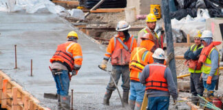 SE NECESITA OPERARIO DE CONSTRUCCIÓN (MÍNIMA EXPERIENCIA), JORNADA COMPLETA. REMUNERACIÓN COMPETITIVA Operario de Construcción Empleo de Construcción en Costa Rica Trabajadores de la construcción Construction Operator Construction Jobs in Costa Rica Construction Workers