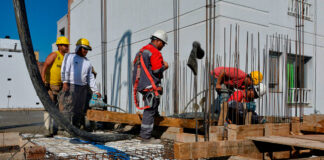 SE NECESITAN 2 AYUDANTES DE CONSTRUCCIÓN (NO REQUIERE EXPERIENCIA, SE ENTRENARÁ), 35 A 40 HORAS SEMANALES. PAGO $29.85 LA HORA Ayudante de construcción en Canadá empleo de construcción en Canadá Calgary Empleo en Alberta Empleo sin experiencia en Canadá Construction helper in Canada construction jobs in Canada Calgary Jobs in Alberta