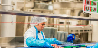 SE SOLICITAN ENVASADORES DE CARNE CON O SIN EXPERIENCIA (H/M), PLANTA DE PROCESAMIENTO DE ALIMENTOS Y BEBIDAS. 30 A 40 HORAS SEMANALES, PAGO $18.81 POR HORA Envasadores de Carne Empleo en Columbia Británica Empleo sin experiencia en Canadá Meat Packers Jobs in British Columbia Packer jobs in Canada Jobs without experience in Canada