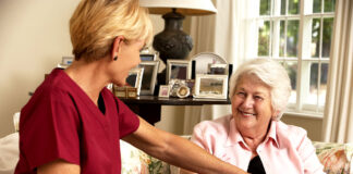 SE SOLICITA CUIDADORA PARA CUIDO DE ADULTOS MAYORES (NO SE REQUIERE EXPERIENCIA), REMUNERACIÓN COMPETITIVA Cuidadora Cuidado de Adultos Mayores Empleo de cuidadora en Costa Rica Empleo sin experiencia en Costa Rica Caregiver Care of Elderly Adults