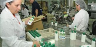 SE SOLICITAN EMPACADORES/AS DE PRODUCTOS PARA EL CUIDADO DE LA PIEL (POCA EXPERIENCIA), 1ER TURNO. BUEN PAGO POR HORA Empacadores Productos para el Cuidado de la Piel empleo de empacador en estados unidos empleo de Empleo en Riverside Packers Skin Care Products Packer