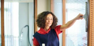 SE NECESITAN OPERARIOS DE LIMPIEZA CON O SIN EXPERIENCIA (HOMBRES Y MUJERES), TURNOS DE 8 Y 4 HORAS. BUEN SALARIO, CONTRATACIÓN FORMAL Operarios De Limpieza Trabajo medio tiempo Empleo de limpieza en Argentina Empleo sin experiencia en Argentina Cleaning Operators Part-time job Cleaning jobs