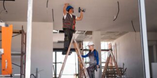 SE SOLICITA PERSONAL DE REMODELACIÓN Y CONSTRUCCIÓN (NO REQUIERE EXPERIENCIA, SE CAPACITARÁ), HORARIOS FLEXIBLES SEGÚN PROYECTO. SE OFRECE TRANSPORTE, HERRAMIENTAS Y PAGO COMPETITIVO Personal de Remodelación y Construcción en USA Empleo en Houston Empleo en Texas Empleo sin experiencia en USA Remodeling and Construction Personnel in the USA