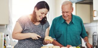 SE BUSCAN CUIDADORES/AS PARA ATENCIÓN DE PERSONAS MAYORES (TURNO DIURNO), NO REQUIERE EXPERIENCIA. BUEN SUELDO Cuidadores:as, empleo de cuidadora en españa,