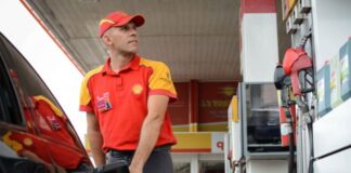 SE SOLICITAN EMPLEADOS/AS PARA ESTACIÓN DE SERVICIO (CON O SIN EXPERIENCIA), TURNOS ROTATIVOS MAÑANA, TARDE O NOCHE. BUEN SALARIO Empleados Para Estación De Servicio Playeros Adecco Argentina Empleo en Vicente López Empleo sin experiencia en Argentina Employees for Playaros Service Station Adecco Argentina