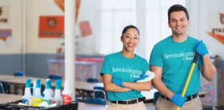 SE SOLICITA PERSONAL DE LIMPIEZA PARA COLEGIO (HOMBRE O MUJER), CON O SIN EXPERIENCIA. PAGO $35.00 POR HORA, 30 A 40 HORAS POR SEMANA Personal de Limpieza Para Colegio en Canadá Limpieza de Colegio en Scarborough Empleo en Ontario Empleo sin experiencia en Canadá School Cleaning Staff in Canada