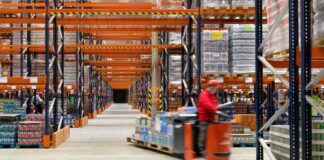 SE SOLICITAN MOZOS/AS DE ALMACÉN (3 VACANTES), JORNADA PARCIAL 3 DÍAS A LA SEMANA. BUEN SALARIO Mozos de Almacén empleo de operario en España Empleo en San Agustín de Guadalix Empleo en Madrid Warehouse Porters jobs as an operator in Spain Jobs in Madrid