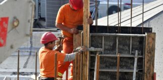 SE SOLICITAN OBREROS DE LA CONSTRUCCIÓN (NO REQUIERE EXPERIENCIA, SE CAPACITARÁ), TRABAJO ESTABLE. PAGO HASTA $20.00 POR HORA Obreros de la Construcción en USA Empleo sin Experiencia en USA empleo de construcción en estados unidos Empleo en Texas construction employment in the United States Employment in Texas