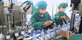SE SOLICITAN OPERARIOS/AS DE EMPAQUETADO Y FACTURACIÓN PARA IMPORTANTE CADENA DE PERFUMERÍA, TURNOS ROTATIVOS. BUEN SUELDO Operarios de Empaquetado y Facturación Cadena de Perfumería en Buenos Aires Packaging and Billing Operators Perfumery Chain in Buenos Aires