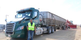 SE SOLICITAN 2 CONDUCTORES/AS DE CAMIONES PESADOS (MÍNIMA EXPERIENCIA), PAGO $28.02 POR HORA. 35 HORAS SEMANALES + HORAS EXTRAS Conductores de Camiones Pesados Empleo en Temecula Empleo en California Empleo de Conductor de Camión en Estados Unidos Heavy Truck Drivers Jobs in California