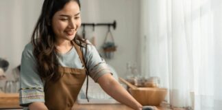 SE NECESITA EMPLEADA DOMÉSTICA (CON O SIN EXPERIENCIA) PARA COCINA SENCILLA Y TAREAS GENERALES, HORARIO A CONVENIR. BUEN PAGO Empleada Doméstica empleo sin experiencia en Buenos Aires empleda del hogar para cocina y tareas generales Domestic Employee job without experience