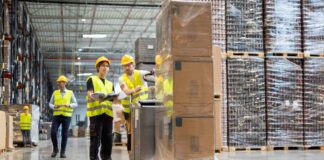 SE SOLICITA PERSONAL DE DEPÓSITO PARA EMPRESA MAYORISTA (NO REQUIERE EXPERIENCIA), MEDIA JORNADA O COMPLETA. BUEN SUELDO Personal de Depósito para mayorista de artículos de anime Warehouse staff for wholesaler of anime items