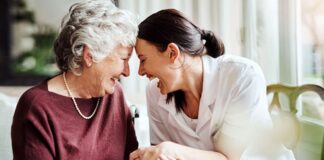 SE SOLICITA CUIDADORA DOMICILIARIA CON O SIN EXPERIENCIA. TRABAJO A TURNOS, BUEN PAGO POR HORA (DÍAS Y HORARIO A DEFINIR) Cuidadora domiciliaria en Capital Federal empleo en Buenos Aires Home caregiver in Capital Federal jobs in Buenos Aires