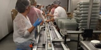 SE SOLICITAN EMPAQUETADORES/AS (6 VACANTES), EMPRESA DEL SECTOR FARMACÉUTICO. PAGO 10,61€ LA HORA, 40 HORAS SEMANALES Empaquetadores Empresa del Sector Farmacéutico Empleo en Madrid Empaquetadores en España Packagers Company in the Pharmaceutical Sector Employment in Madrid Packagers in Spain