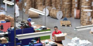 SE SOLICITAN OPERARIOS/AS PARA EMPRESA PAPELERA (SECTOR DE EMBOLSADOS), TURNO TARDE. BUEN SUELDO, INGRESO INMEDIATO Operarios Para Empresa Papelera Operarios de Producción Sector de Embolsados Operators for Paper Company Production Operators Bagging Sector