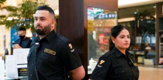 SE SOLICITA PERSONAL DE SEGURIDAD (HOMBRES Y MUJERES), NO REQUIERE EXPERIENCIA PREVIA. JORNADA COMPLETA DE LUNES A VIERNES, BUEN SALARIO Personal de Seguridad Empleo sin experiencia en España Vigilante en Barcelona Security Personnel Job without experience in Spain Security Guard in Barcelona